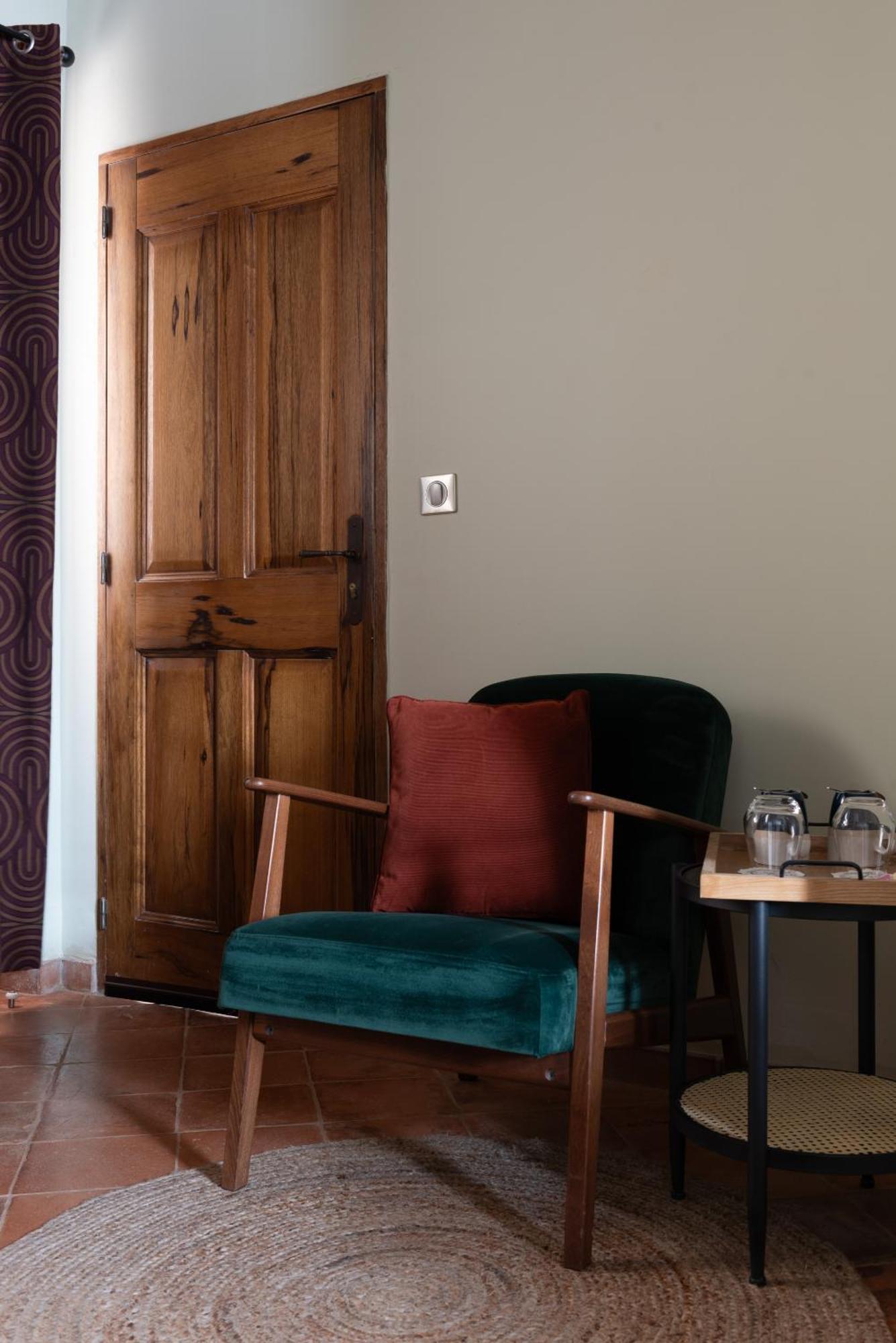 La Maison D'En Bas Des Seigneurs Cucuron Cameră foto